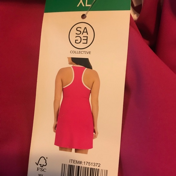 Sage athletic dress - Picture 10 of 10